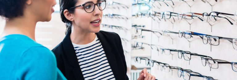 BTS Opticien Lunetier  à qui s'adressetil